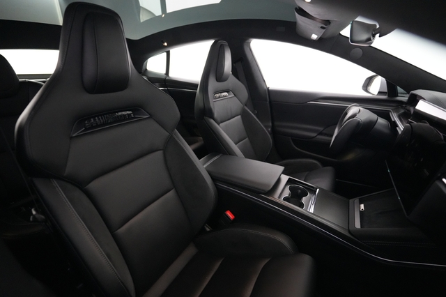 2025 Tesla Model S