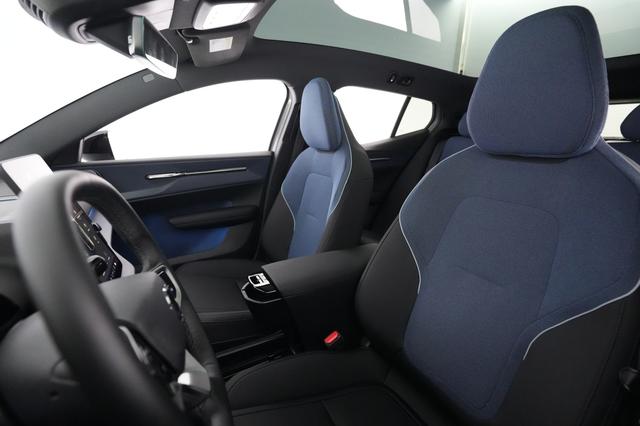 2025 Volvo EX30