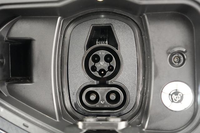 2025 Ford F-150 Lightning