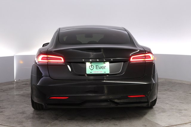 2023 Tesla Model S — photo 12 of 21