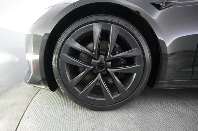 2023 Tesla Model S — photo 15 of 21