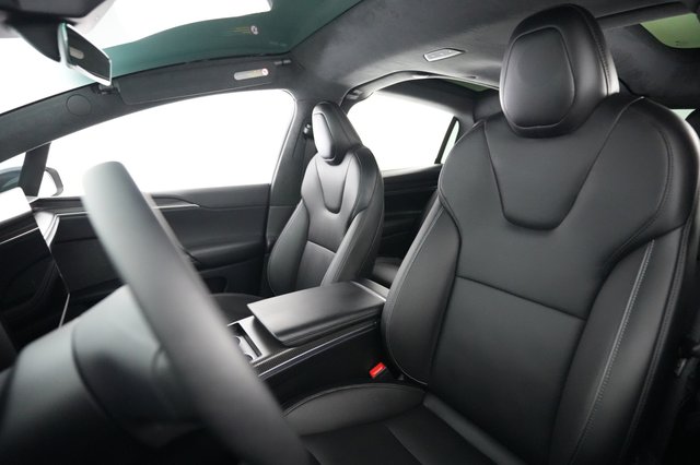 2024 Tesla Model X — photo 3 of 23