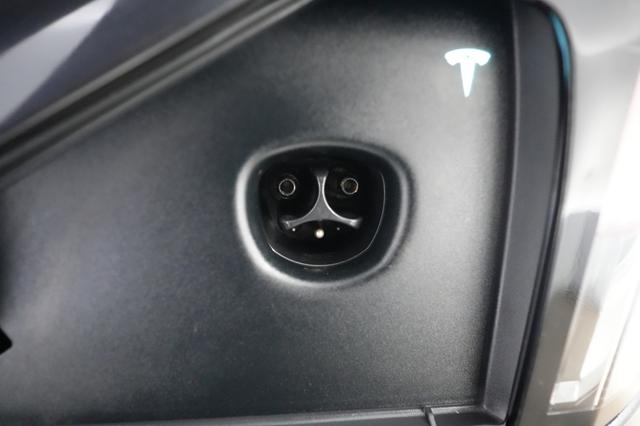 2024 Tesla Model X