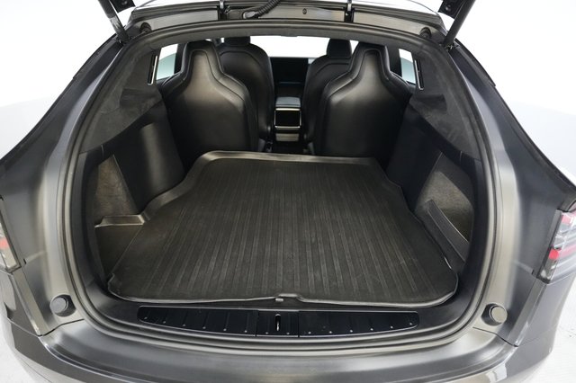 2024 Tesla Model X — photo 6 of 23