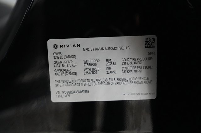 2025 Rivian R1S — photo 24 of 24