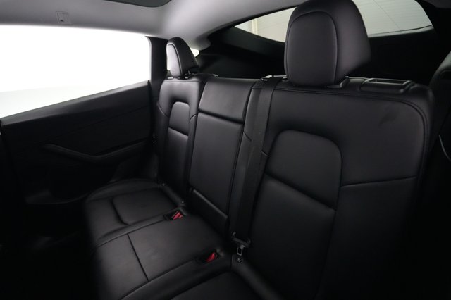 2021 Tesla Model Y — photo 19 of 22