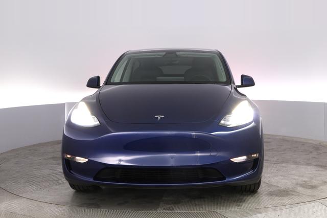 2021 Tesla Model Y — photo 9 of 22