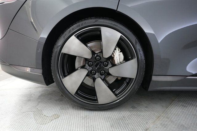 2023 Lucid Air — photo 17 of 21