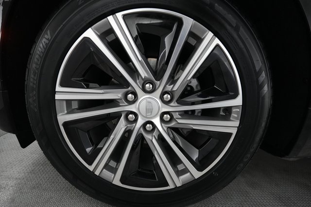 2024 Cadillac Lyriq — photo 15 of 21
