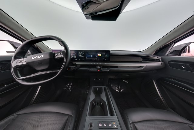 2024 Kia EV9 — photo 21 of 27