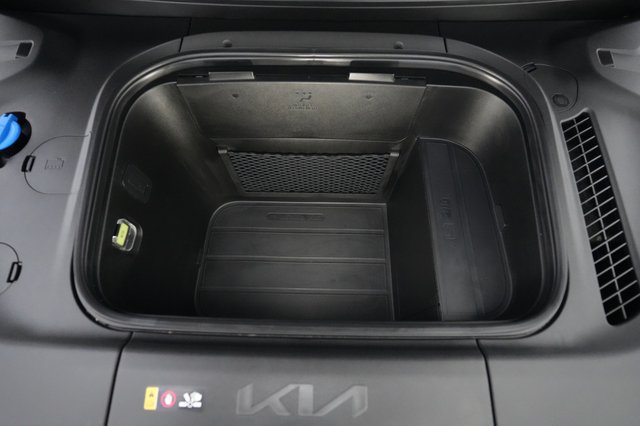 2024 Kia EV9 — photo 23 of 27