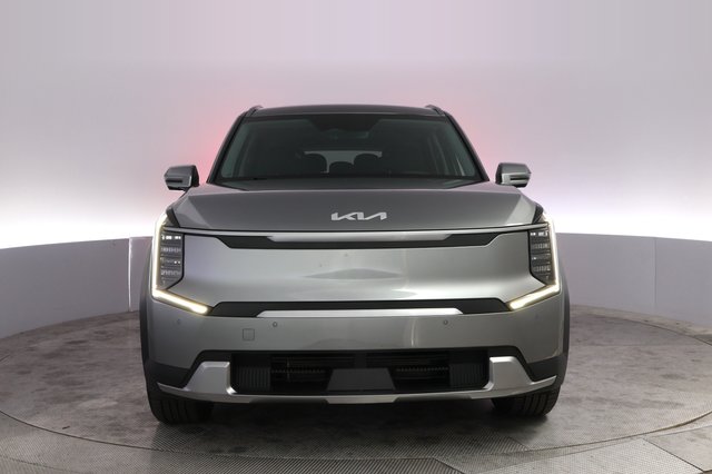 2024 Kia EV9 — photo 9 of 27