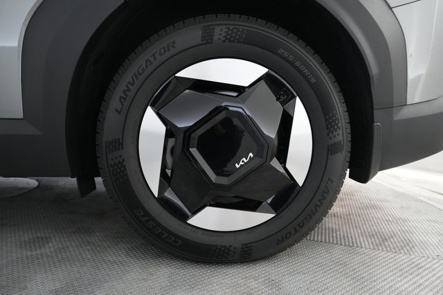 2024 Kia EV9 — photo 7 of 27