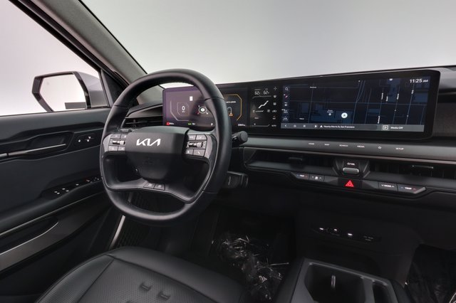 2024 Kia EV9 — photo 20 of 27