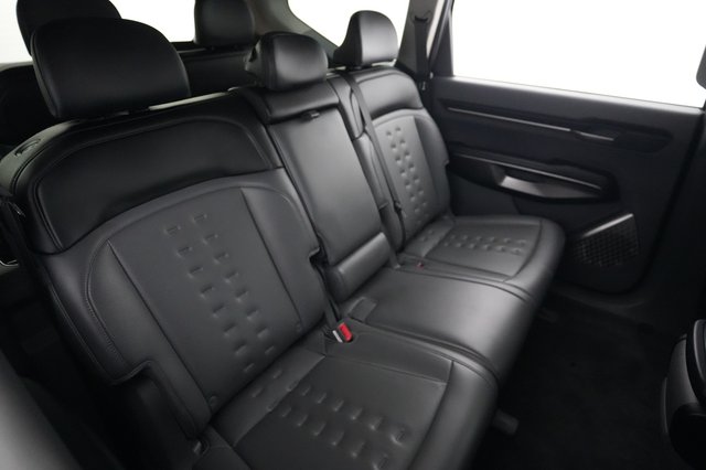 2024 Kia EV9 — photo 4 of 27