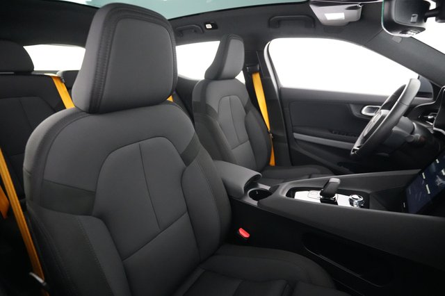 2023 Polestar 2 — photo 18 of 21