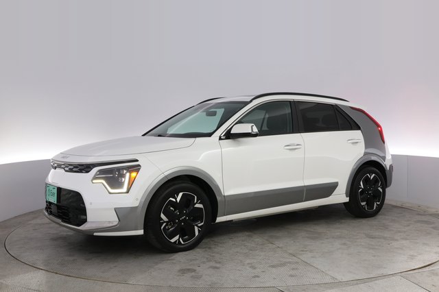 2023 Kia Niro EV — photo 14 of 21