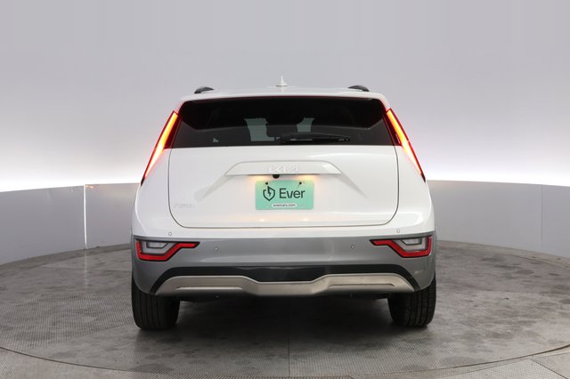 2023 Kia Niro EV — photo 12 of 21