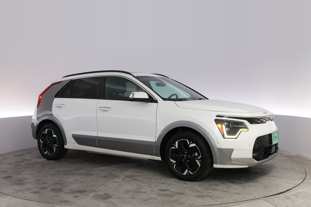 2023 Kia Niro EV — photo 11 of 21