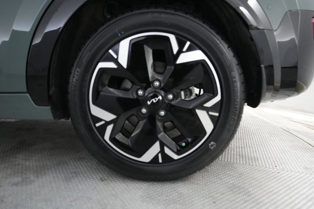 2023 Kia Niro EV — photo 7 of 21