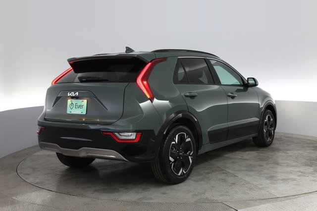 2023 Kia Niro EV — photo 2 of 21