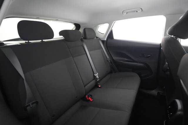 2024 Hyundai Kona Electric — photo 4 of 23
