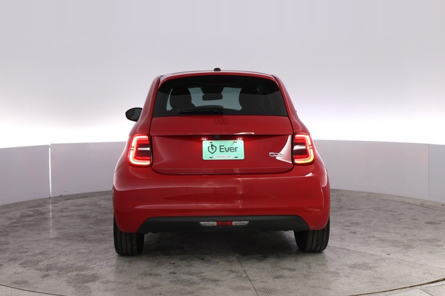 2024 Fiat 500e