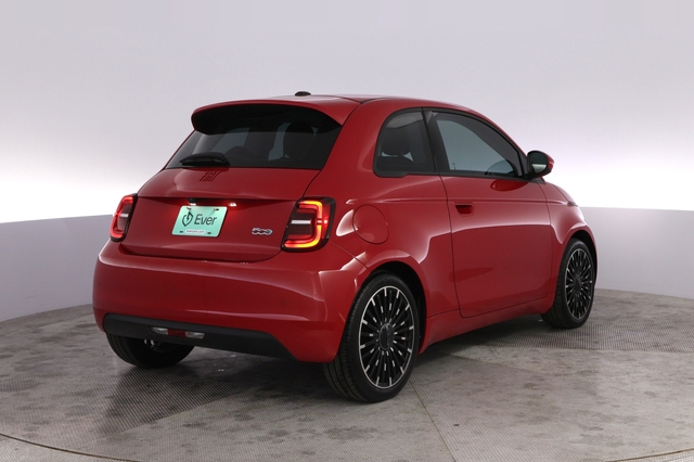 2024 Fiat 500e