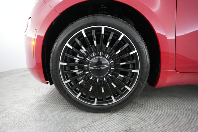 2024 Fiat 500e
