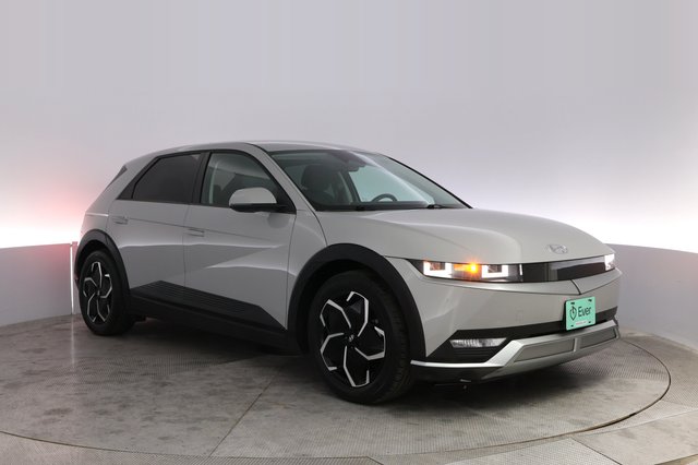 2024 Hyundai IONIQ 5 — photo 10 of 24