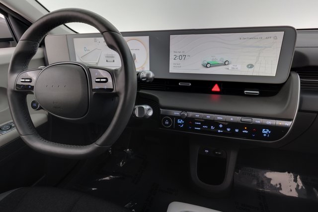 2024 Hyundai IONIQ 5 — photo 20 of 24