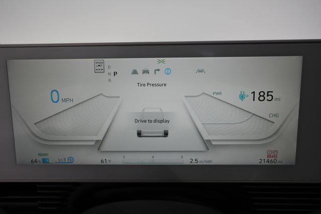 2024 Hyundai IONIQ 5 — photo 5 of 24
