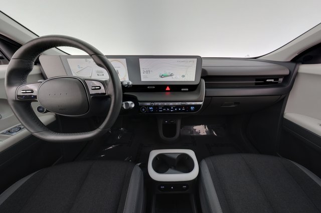 2024 Hyundai IONIQ 5 — photo 21 of 24