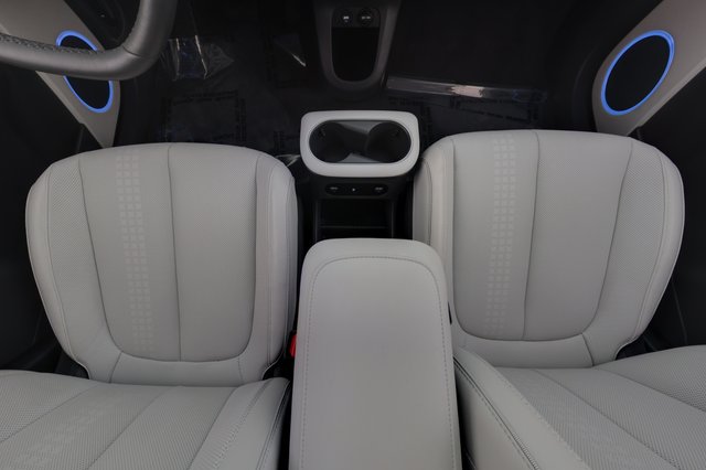 2024 Hyundai IONIQ 5 — photo 22 of 24