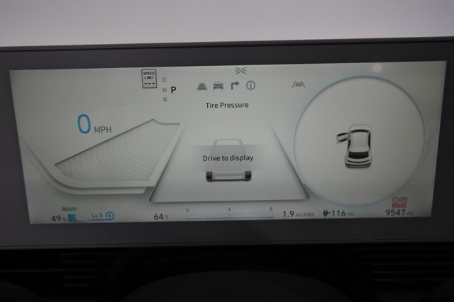 2024 Hyundai IONIQ 5 — photo 5 of 24