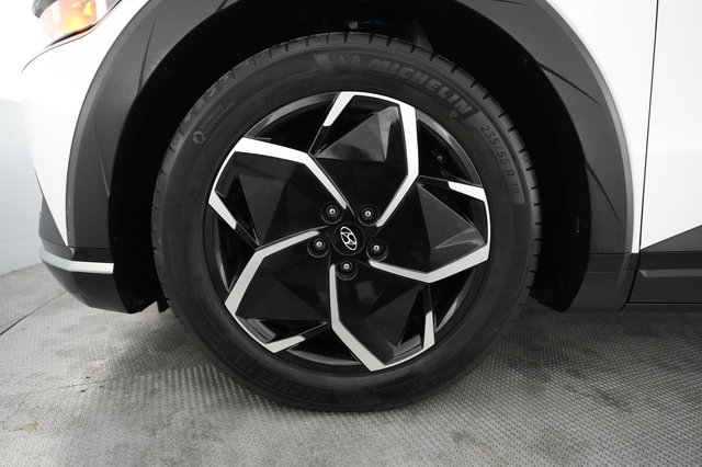 2024 Hyundai IONIQ 5 — photo 15 of 21