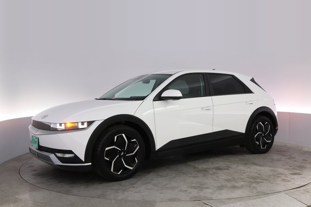 2024 Hyundai IONIQ 5 — photo 14 of 21