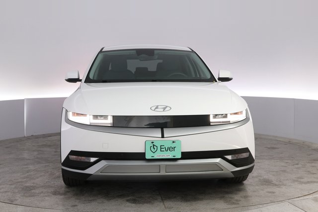 2024 Hyundai IONIQ 5 — photo 9 of 21