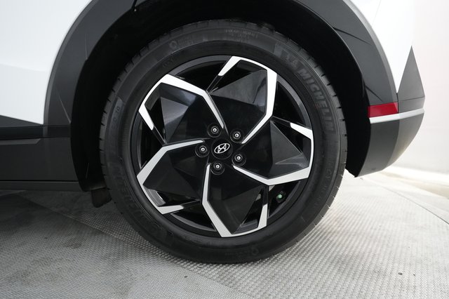 2024 Hyundai IONIQ 5 — photo 7 of 21