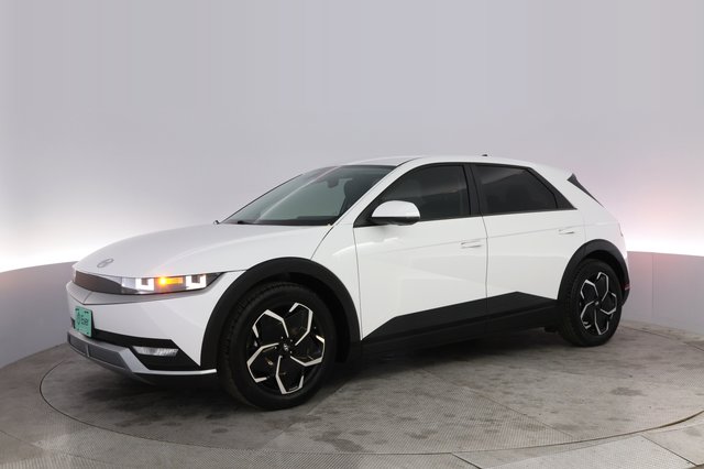 2024 Hyundai IONIQ 5 — photo 14 of 21