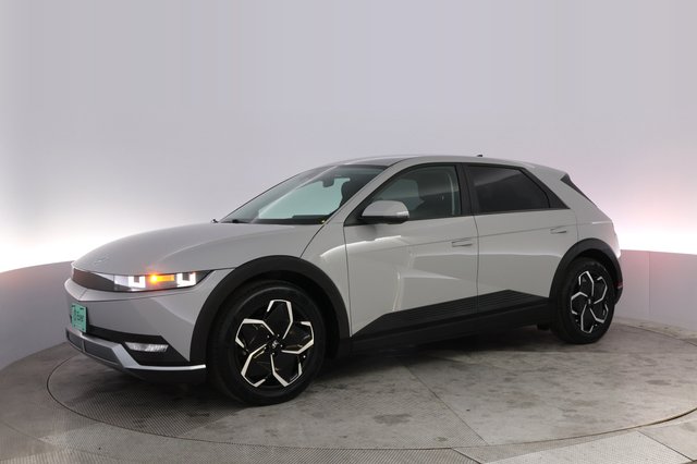 2024 Hyundai IONIQ 5 — photo 14 of 21