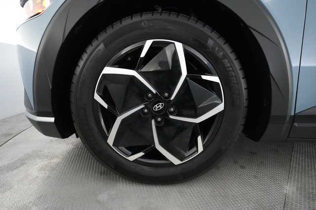 2024 Hyundai IONIQ 5 — photo 15 of 23