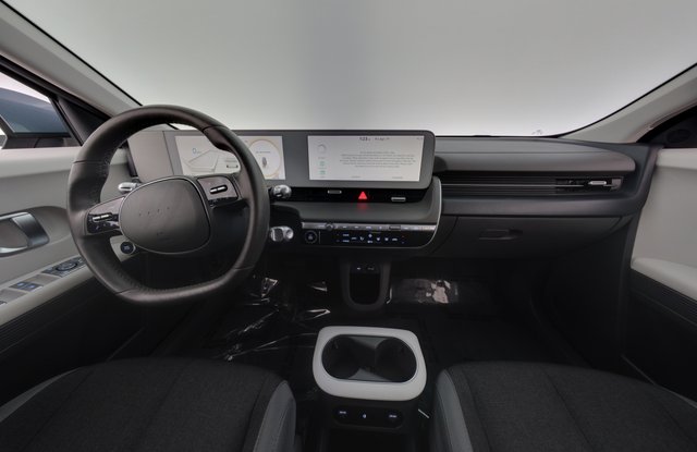 2024 Hyundai IONIQ 5 — photo 21 of 23