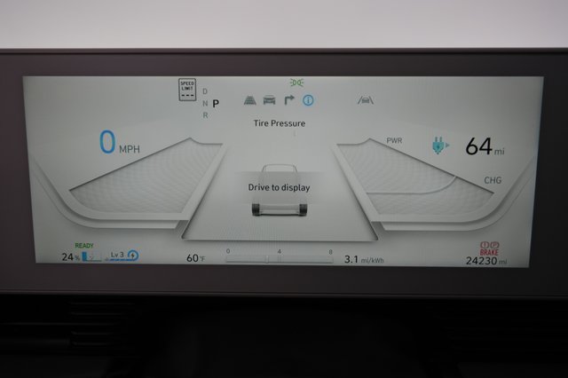 2024 Hyundai IONIQ 5 — photo 5 of 23