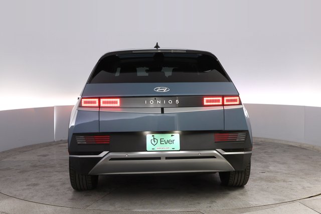 2024 Hyundai IONIQ 5 — photo 12 of 23