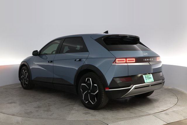 2024 Hyundai IONIQ 5 — photo 13 of 24