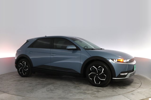 2024 Hyundai IONIQ 5 — photo 11 of 24