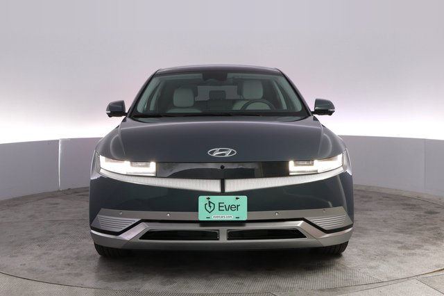 2024 Hyundai IONIQ 5 — photo 9 of 24