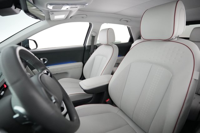 2024 Hyundai IONIQ 5 — photo 3 of 24
