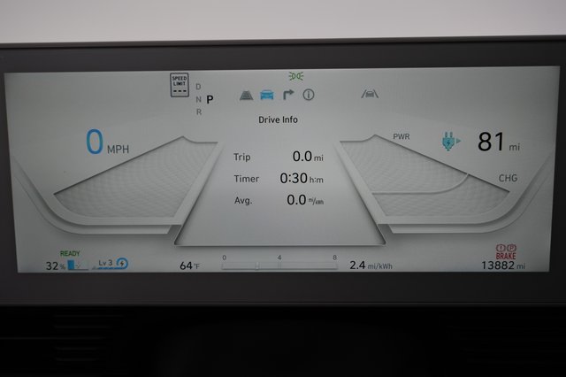2024 Hyundai IONIQ 5 — photo 5 of 24